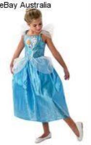 CENERENTOLA 9/10ANNI (XL)